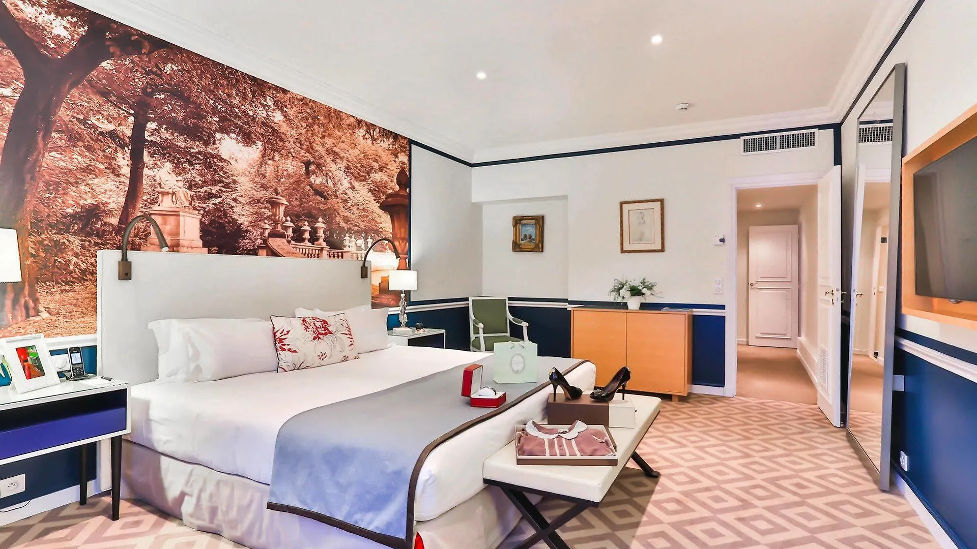 Fraser Le Claridge Champs-elysees 5*