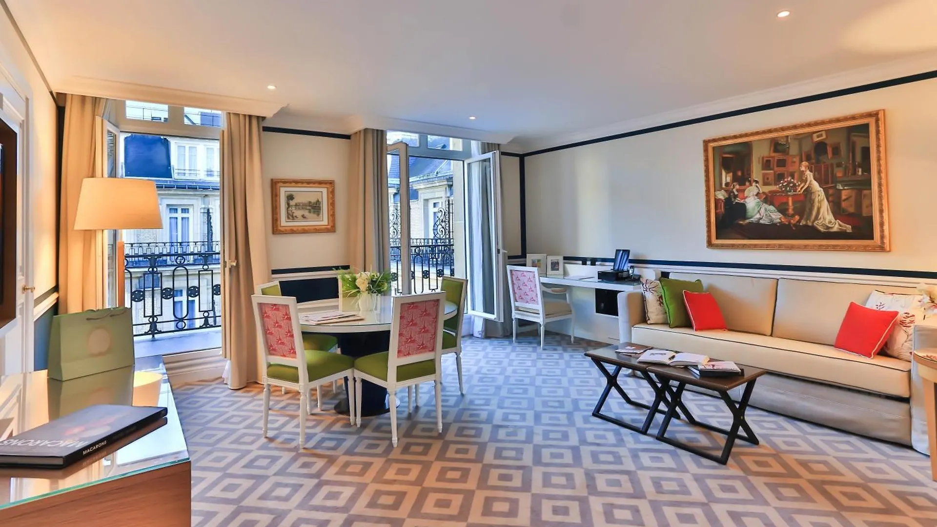 Otel Fraser Le Claridge Champs-elysees